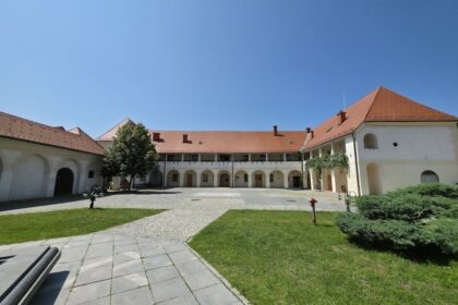 Ders Notları Arşivi Kurma: İlkokul ve Üniversite Rehberi