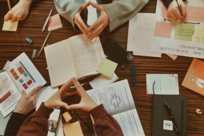 Ders Notları Projeye Dönüştürme: İlkokul ve Üniversite
