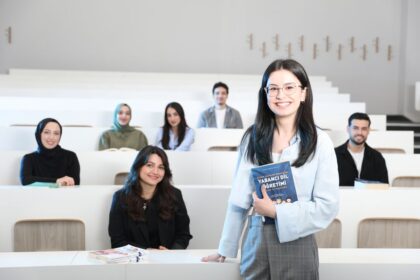 Çift Dilli Ders Notları: İlkokul ve Üniversite Şablonları